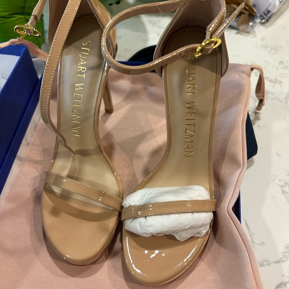 NIB Stuart Weitzman Disco Patent Nude Leather Sandal - Picture 6 of 10